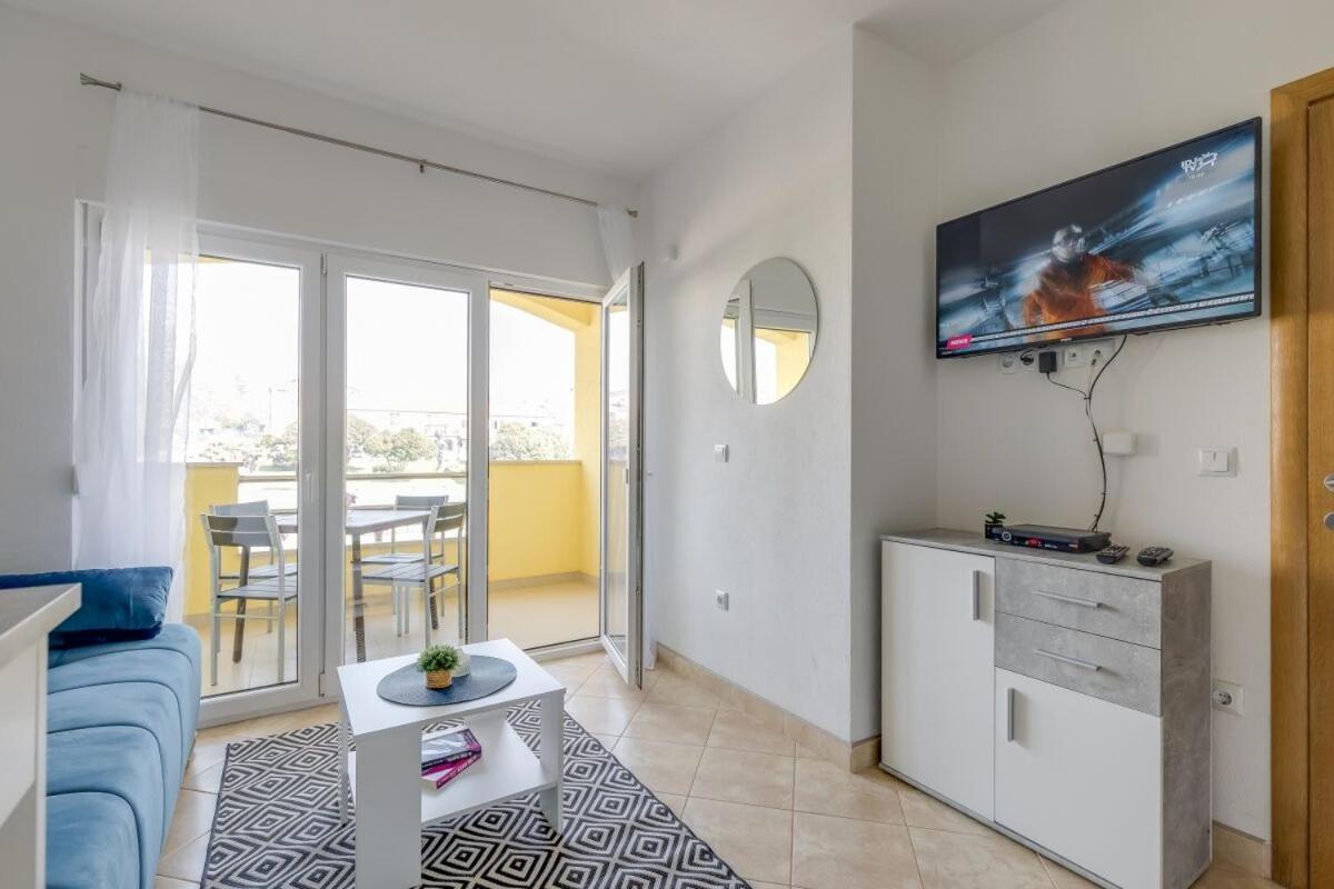 Apartments Rondine 1 カリガドル エクステリア 写真